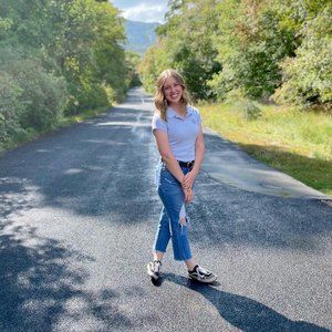 Meet your Posher, Alison